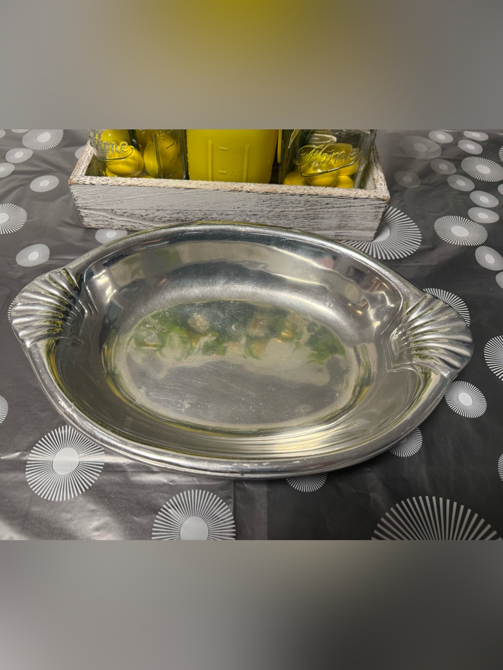 Vintage The Wilton Co RWP Scallop Sea Shell Handle Oval Serving Tray 13”